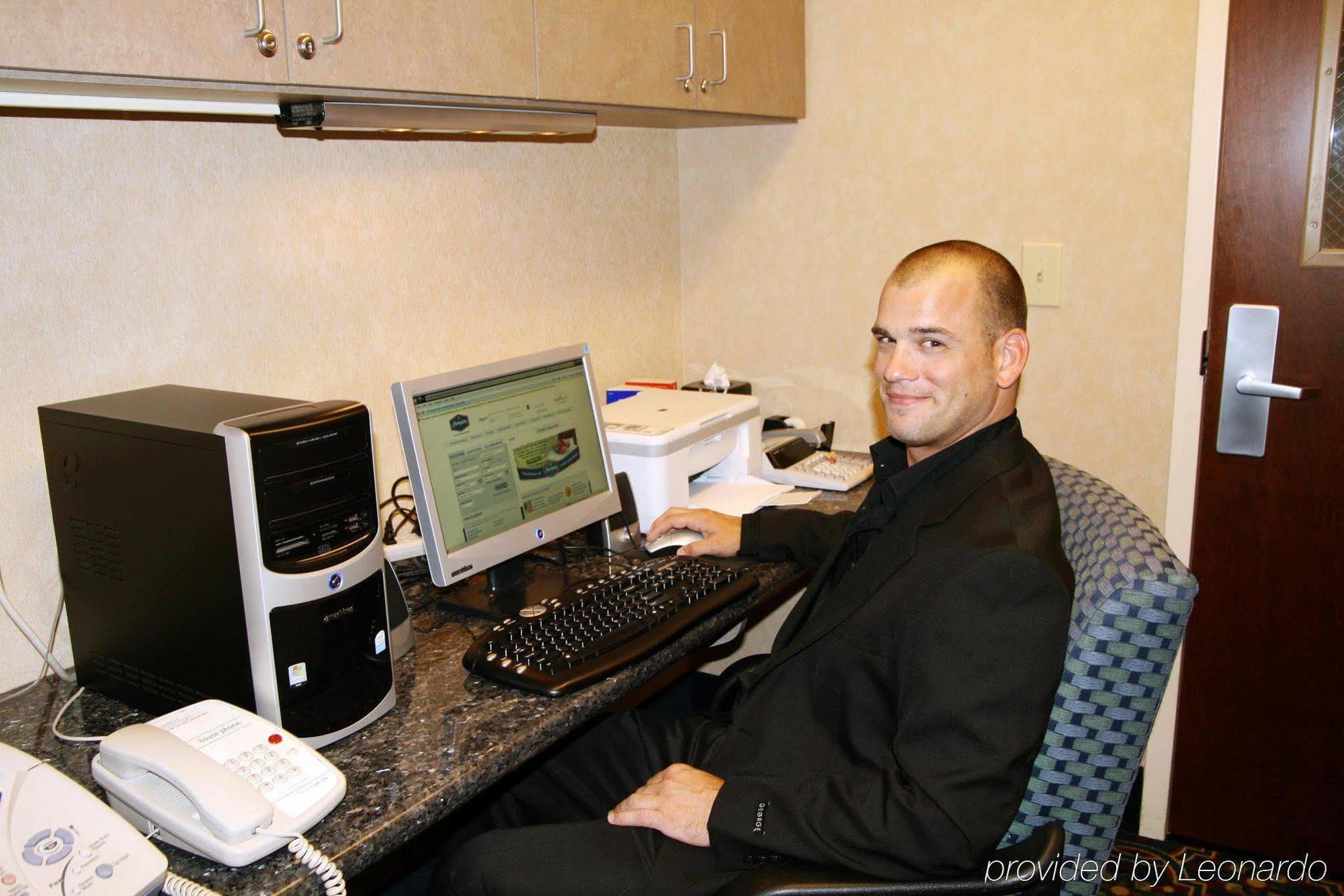 Hampton Inn Maysville Удобства фото